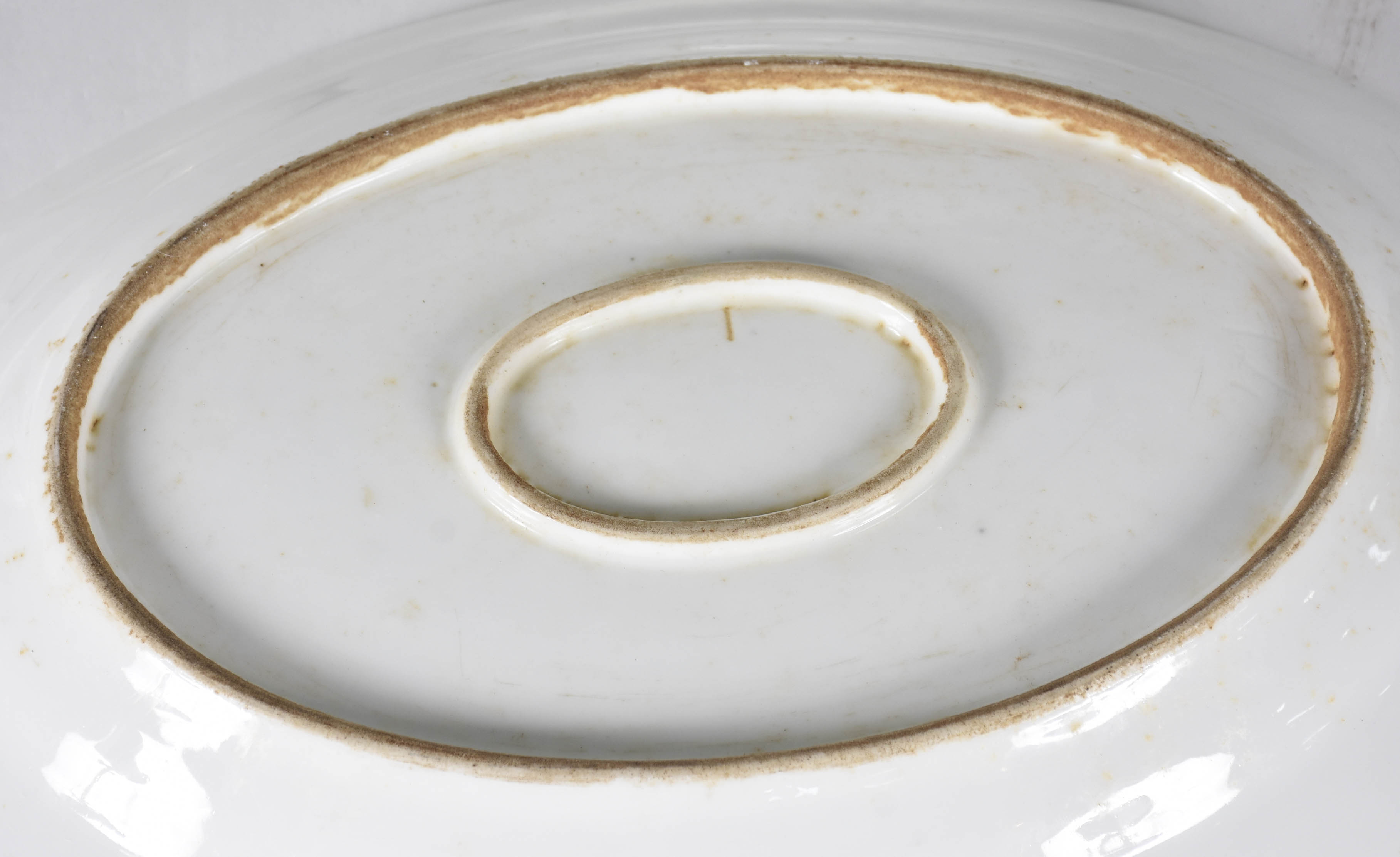 Aparelho de jantar de porcelana Velho Paris composto de 27 pratos... - foto 9 de 9