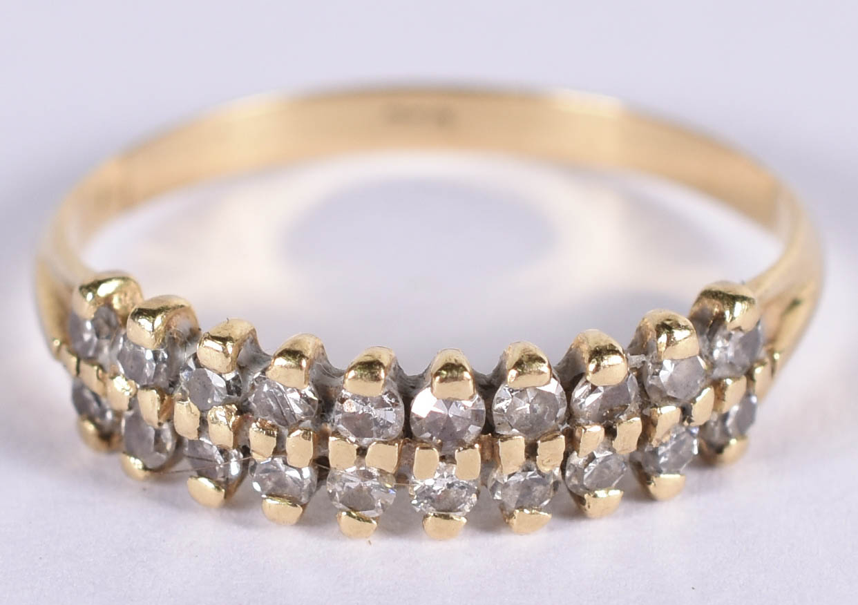 Anel de ouro 18 k com 20 brilhantes de 0,02 ct, total 0,40, aro 18... - foto 1 de 4