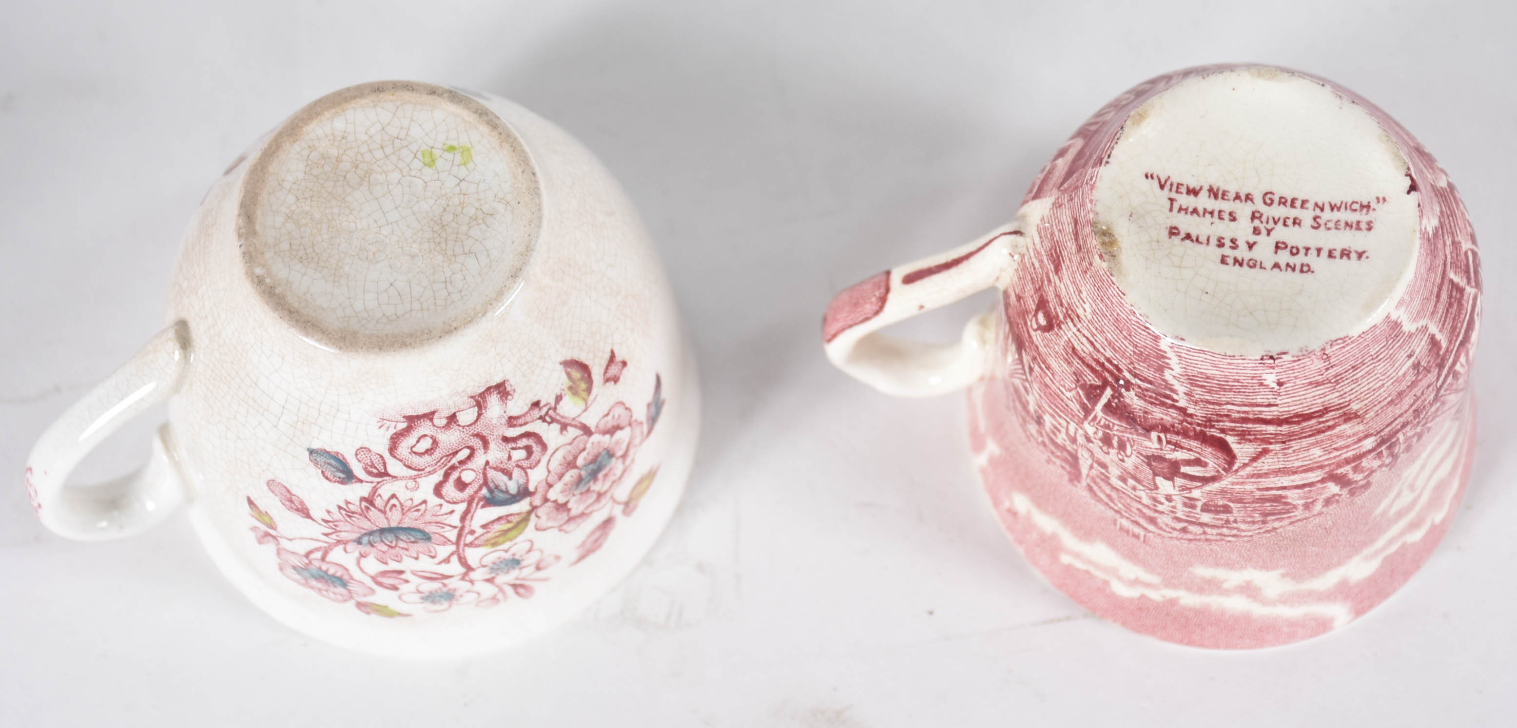 Conjunto de 10 xícaras com pires para café de faiança inglesa com... - foto 5 de 5