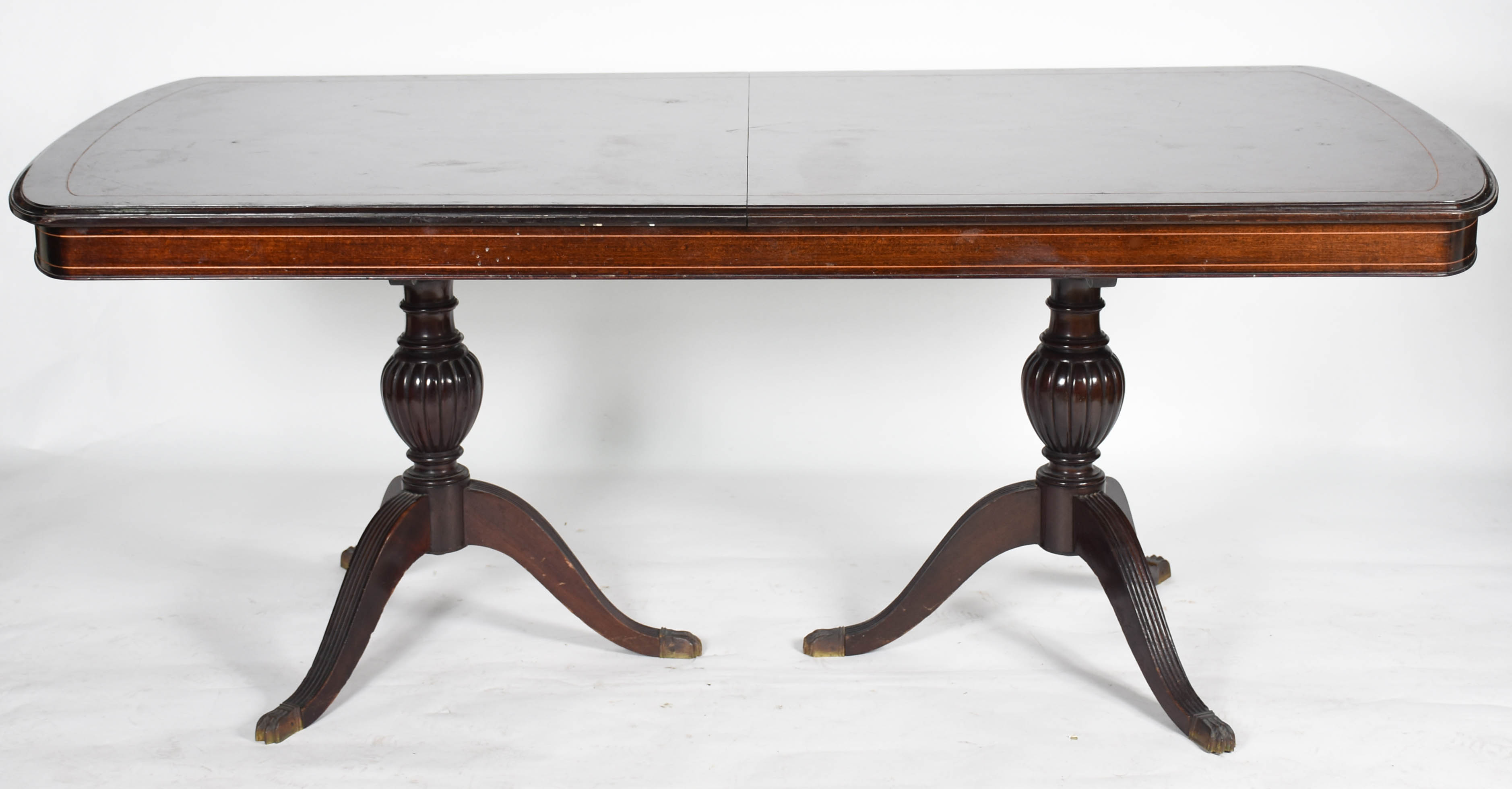 Mesa de jantar estilo ingles de madeira nobre filetada, medida... - foto 3 de 5