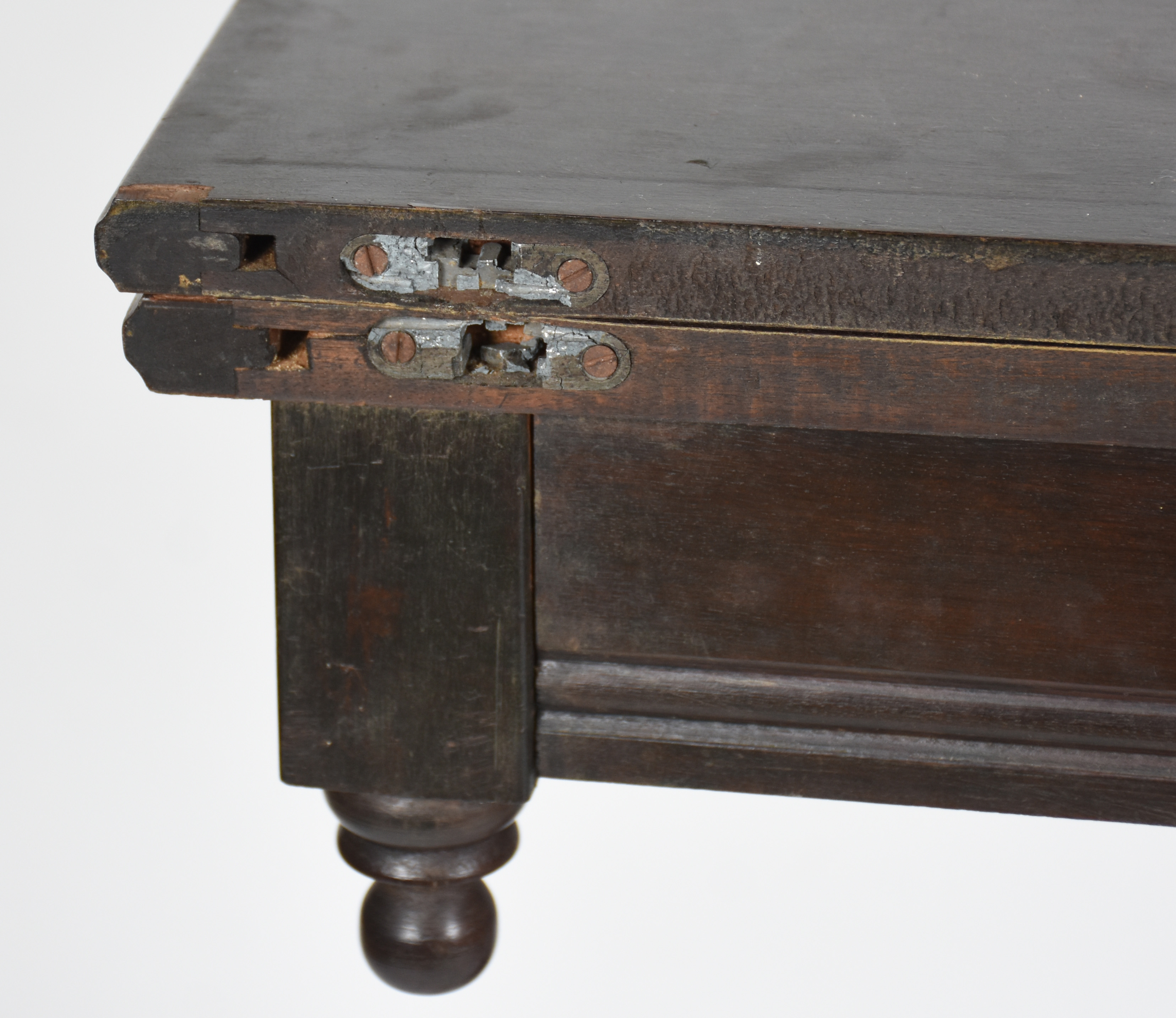 Mesa console de madeira nobre, tampo dobrável apoiado sobre duas... - foto 6 de 7