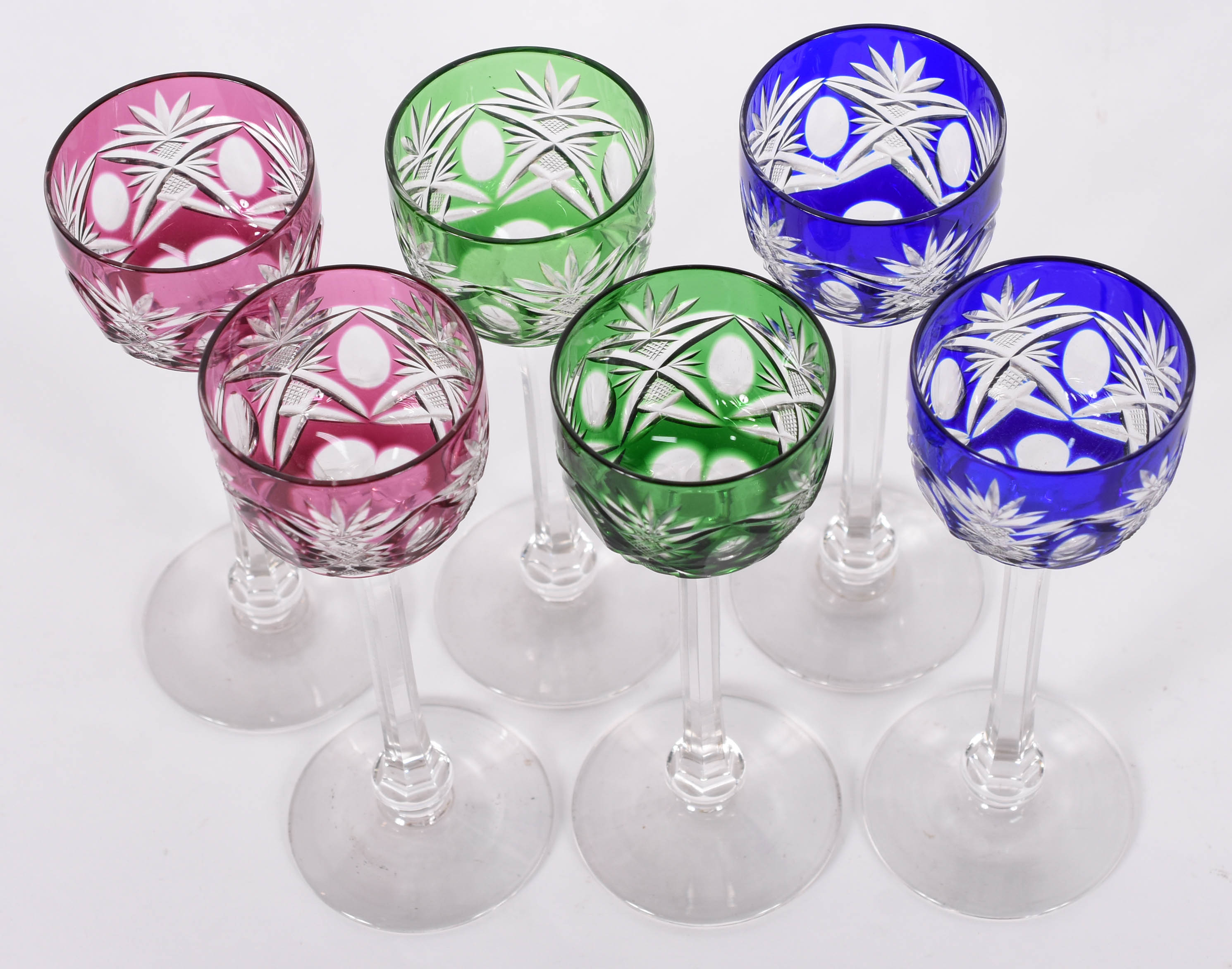 Conjunto de 6 cálices para licor de cristal francês doublé lapidado... - foto 2 de 2
