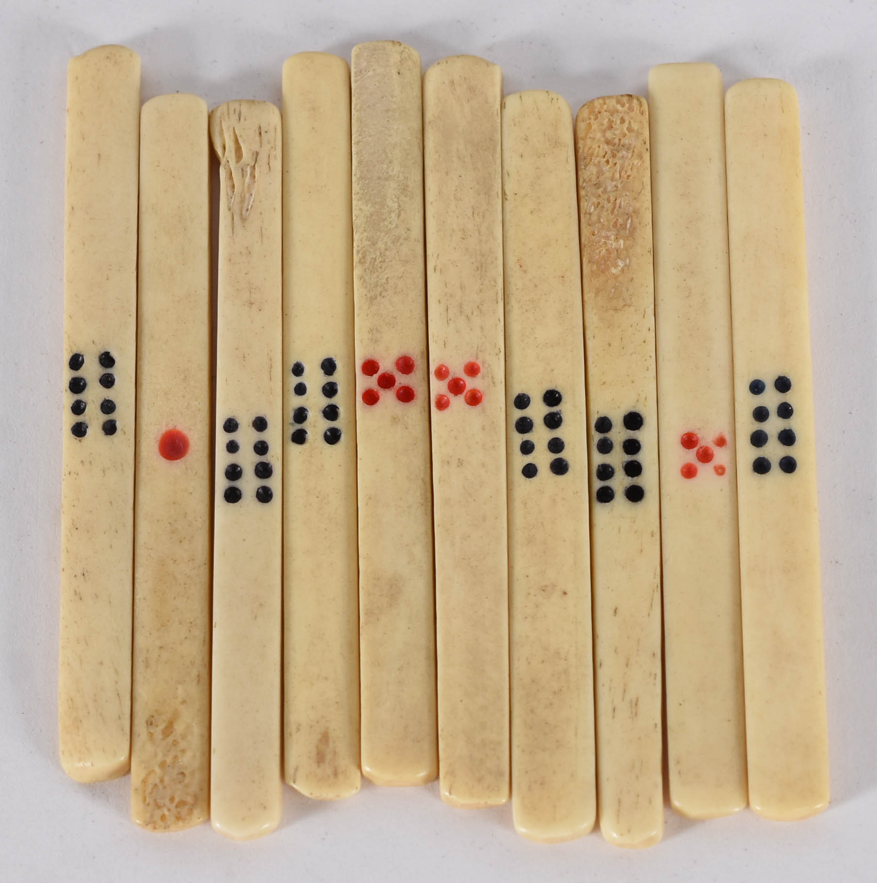 Antigo jogo de Mahjong, completo, no estojo. - foto 4 de 6