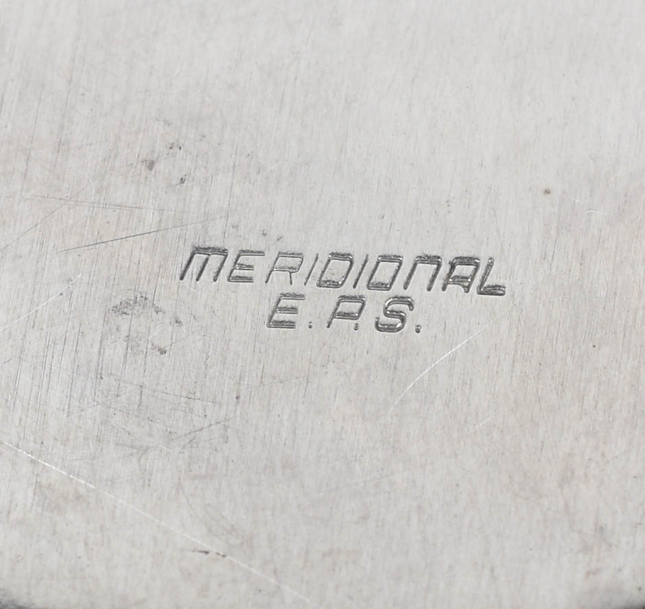 Diversas peças de metal prateado sendo 2 bules, 2 açucareiros, 6... - foto 9 de 10