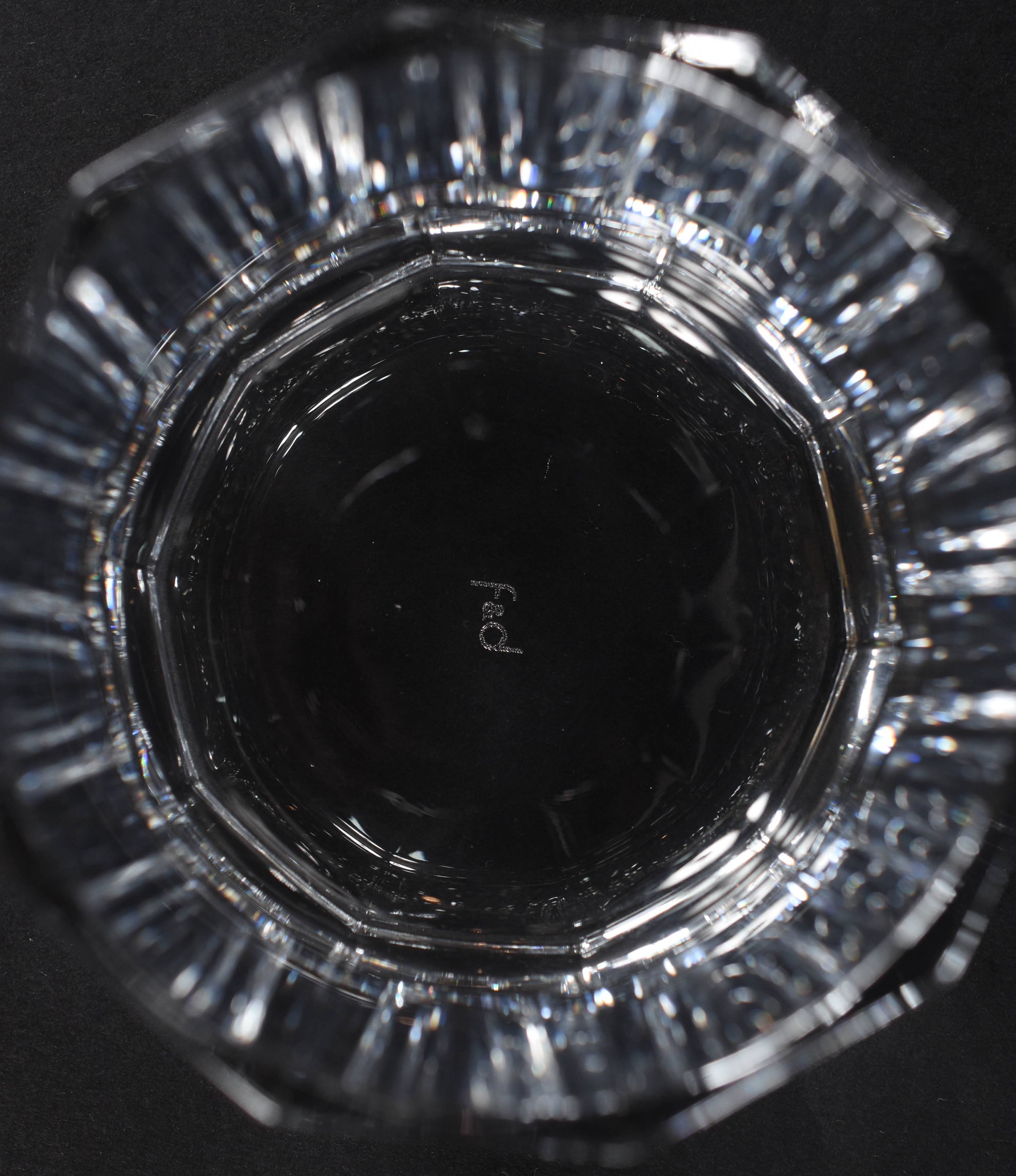 Garrafa de cristal com 6 copos facetados. - foto 5 de 5