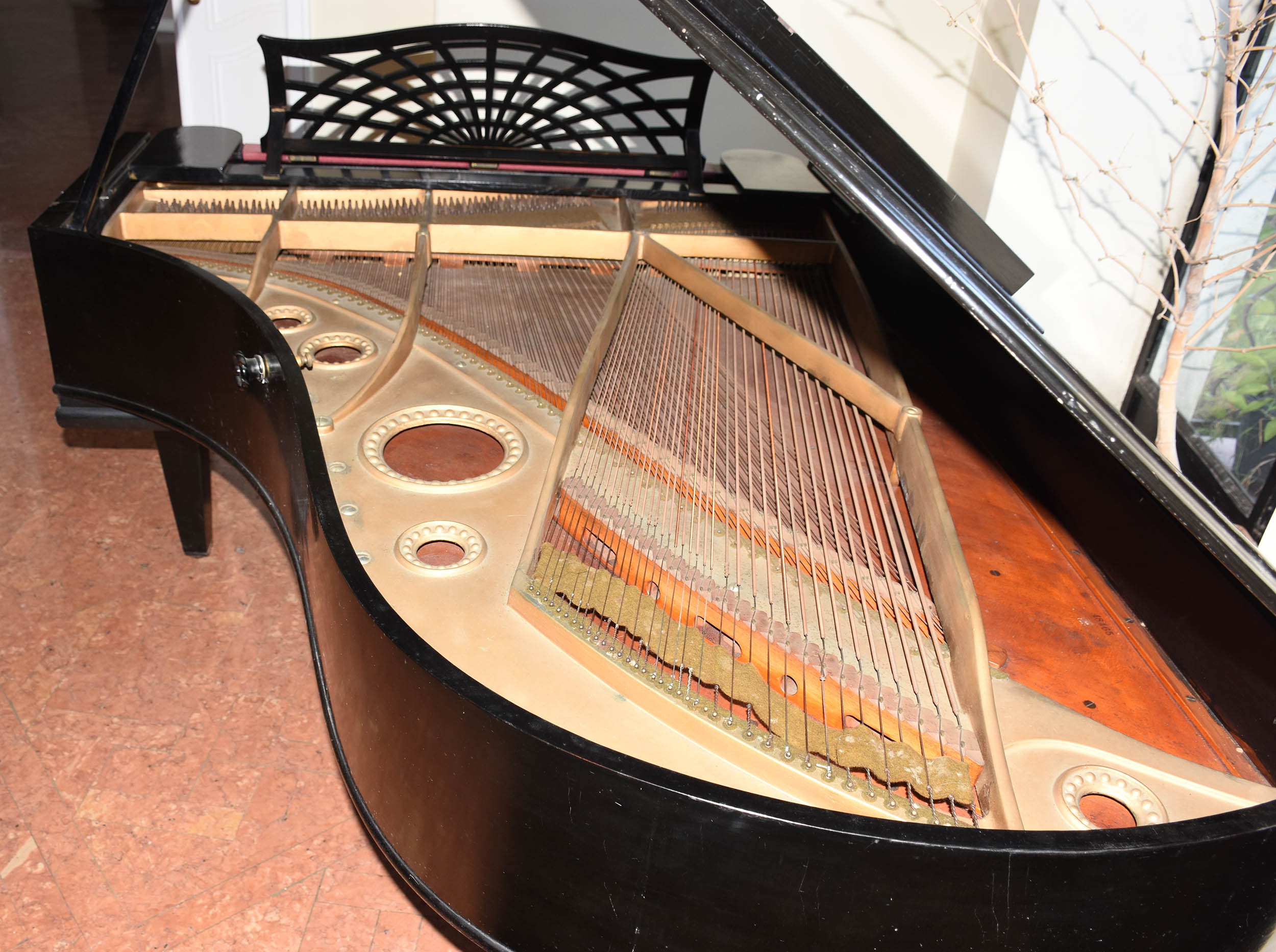 Piano meia cauda alemão marca C.BECHSTEIN. Coleção BIBI FERREIRA... - foto 4 de 7