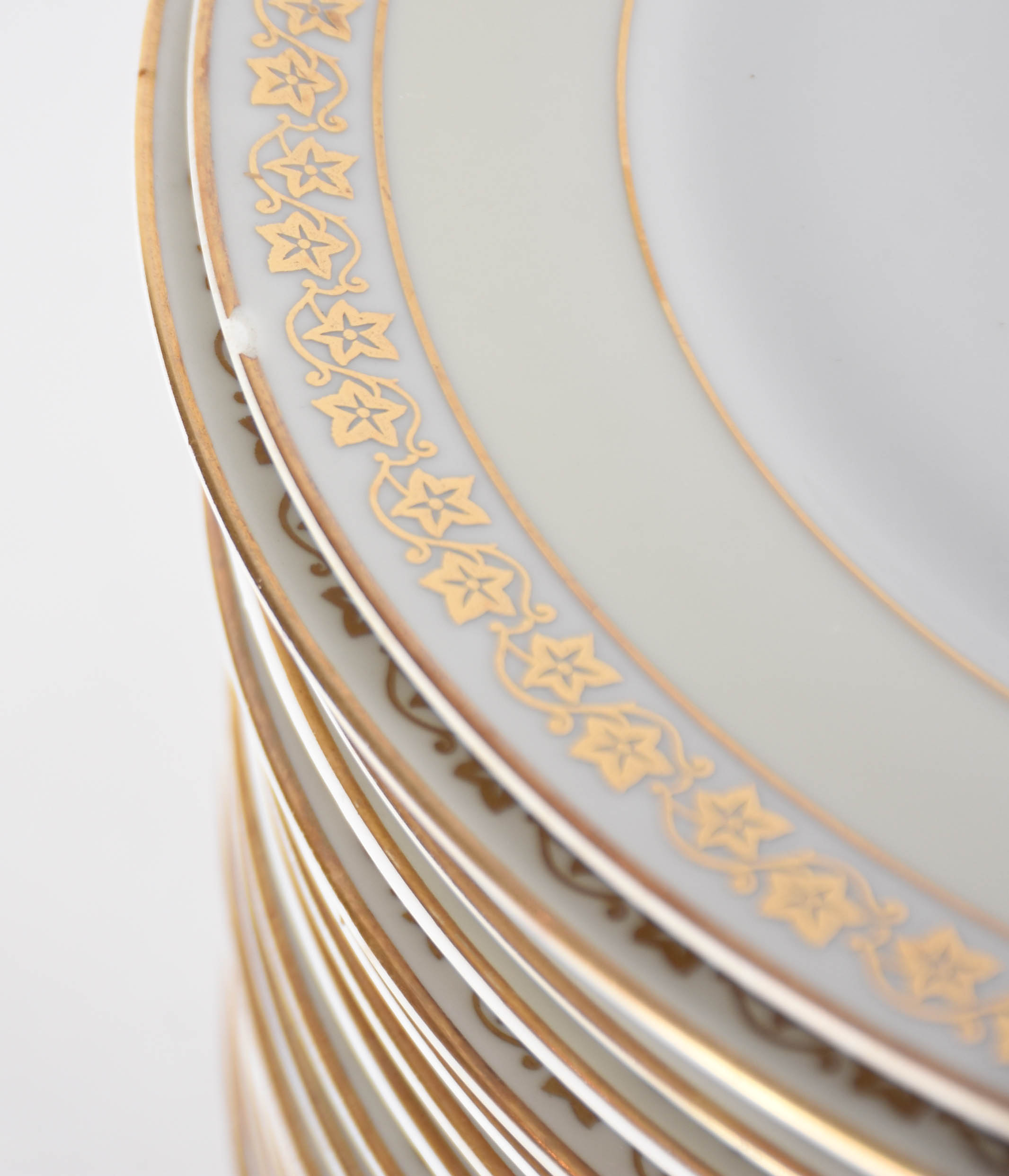 Aparelho de chá e jantar de porcelana francesa de LIMOGES, composto... - foto 4 de 6