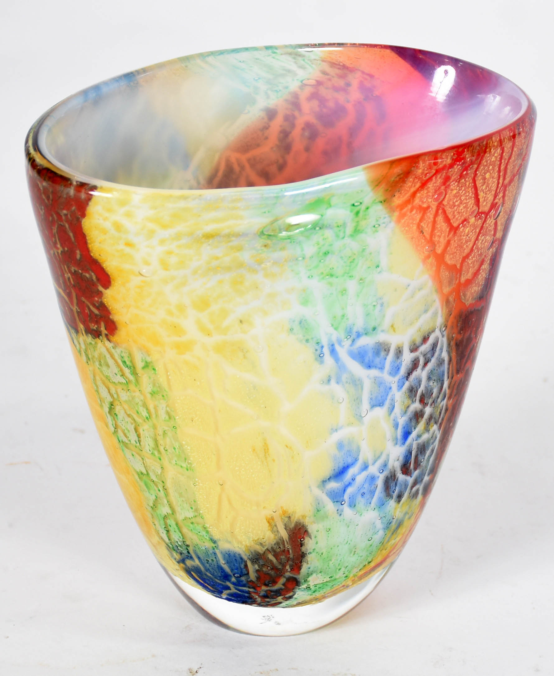 Vaso de murano decorativo com mesclas coloridas. - foto 3 de 4