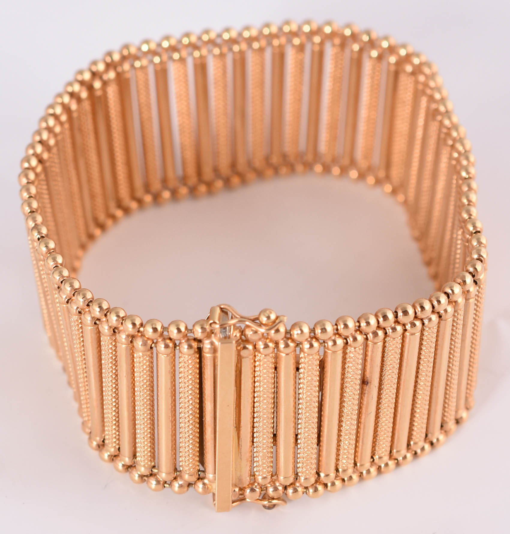 Pulseira de ouro 18 k. - foto 1 de 4