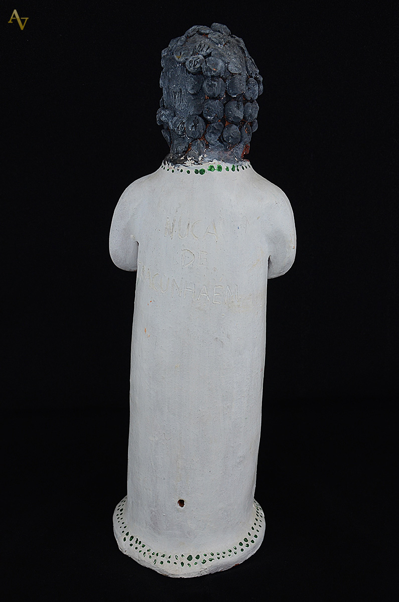 NUCA DE TRACUNHAÉM - Arte Popular - Figura de barro - Altura 38 cm... - foto 2 de 3