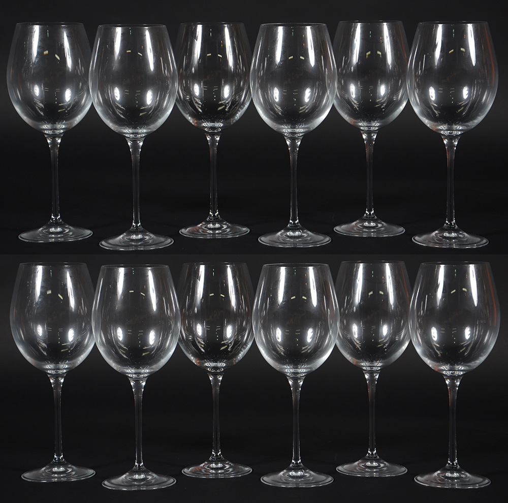 Doze cálices para vinho feitio balloon.