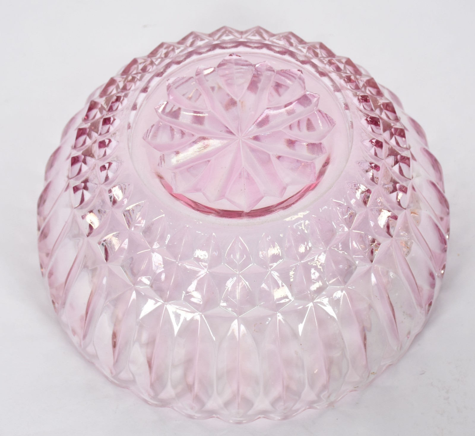 Três bowls de vidro diversos double sendo, um ambar, um rosa e um... - foto 4 de 5