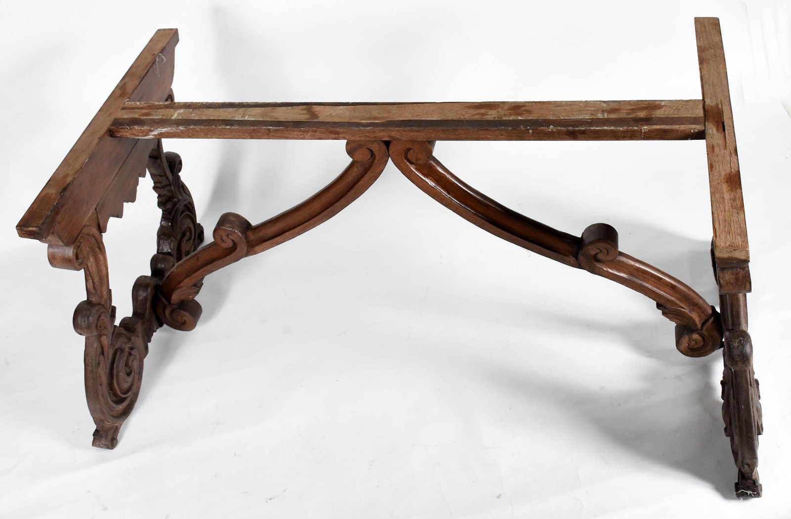 Mesa de jantar de madeira nobre estilo colonial brasileiro, pernas... - foto 6 de 8