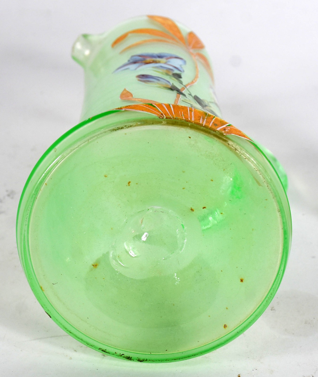 Conjunto de jarra, dois copos e presentoir de antigo vidro verde... - foto 6 de 6