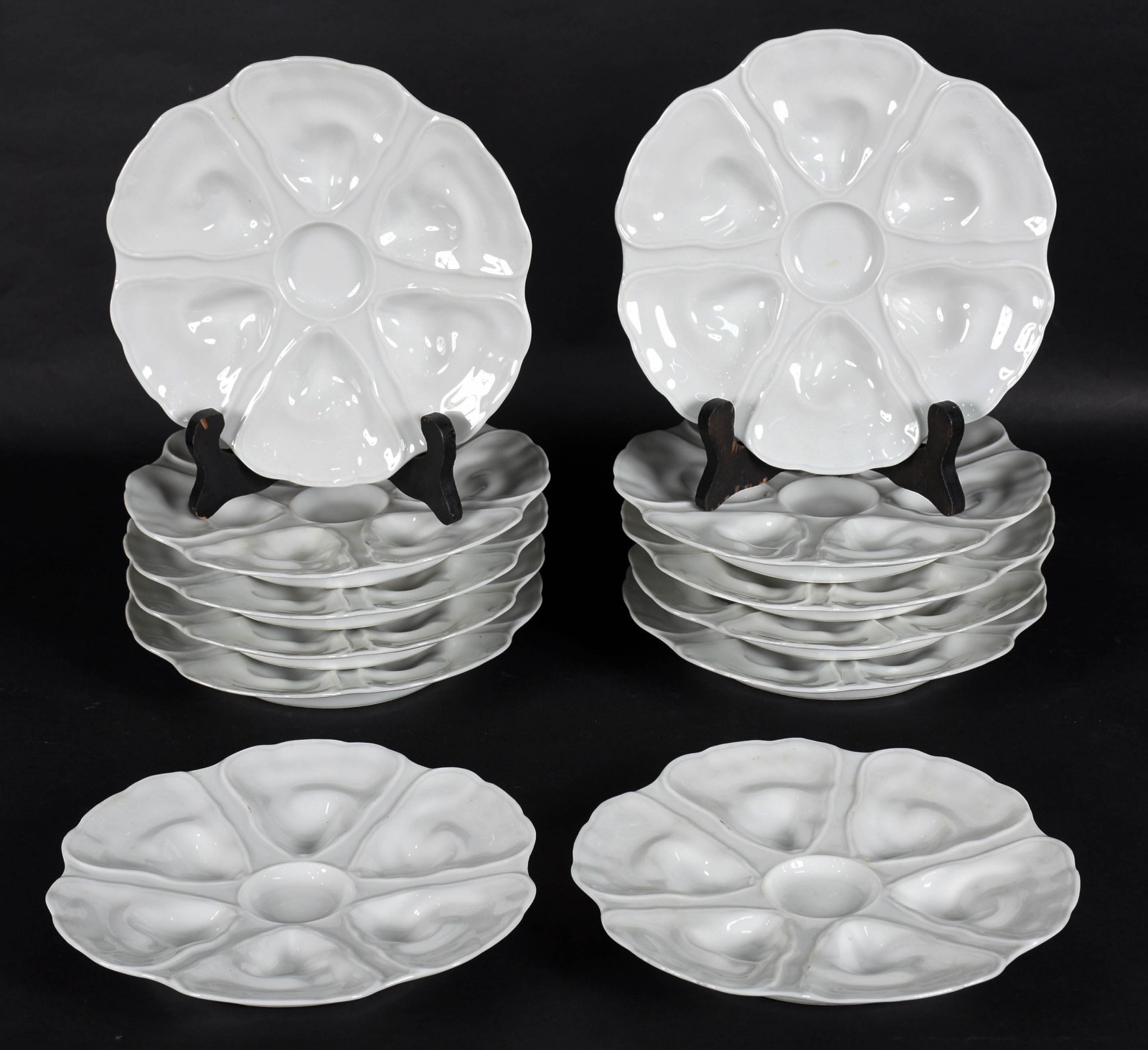 Serviço de porcelana francesa de LIMOGES com 12 pratos para ostras ou... - foto 1 de 2