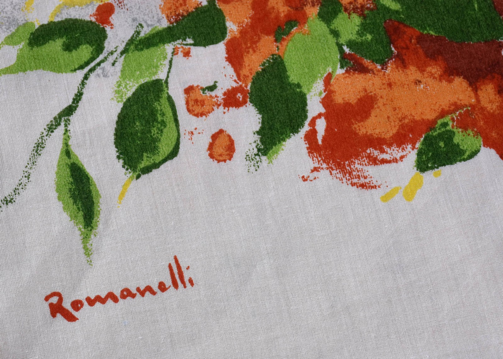 ROMANELLI - Toalha de mesa com silkcreen feito pelo artista. - foto 4 de 4