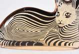 Abraham Palatnik (1928-2020),  - Estatueta de resina de poliéster representando gato. assinada.