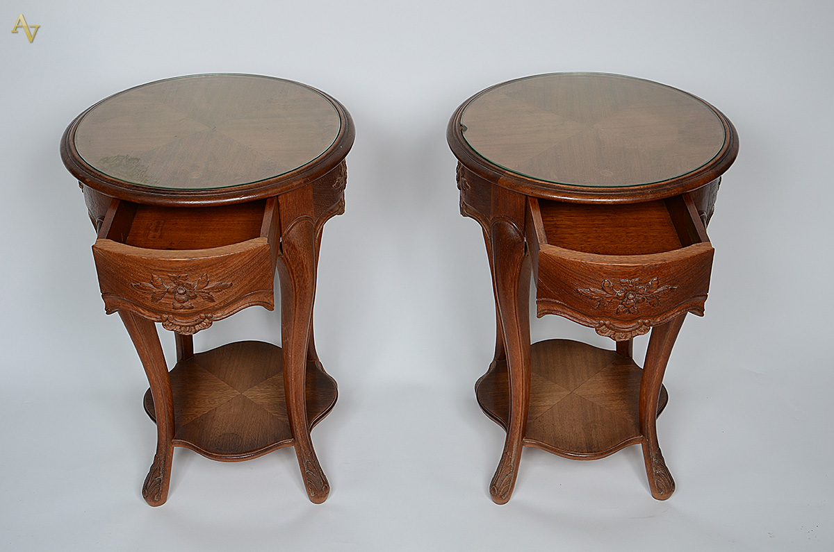 Conjunto de quarto fabricação LAUBISCH HIRTH, composto de cama de... - foto 2 de 4