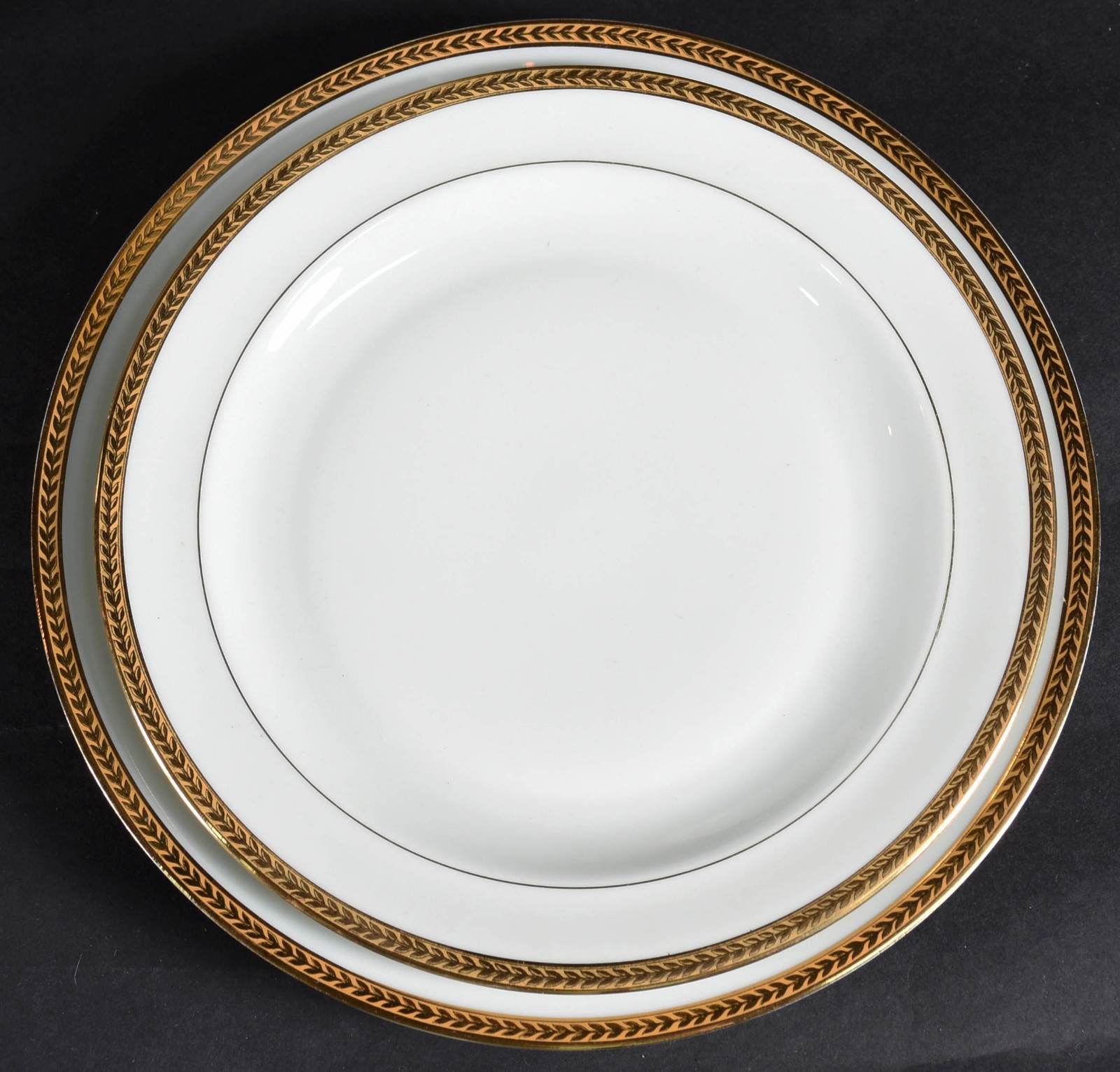 Aparelho de jantar de porcelana francesa LIMOGES composto por 26... - foto 3 de 7