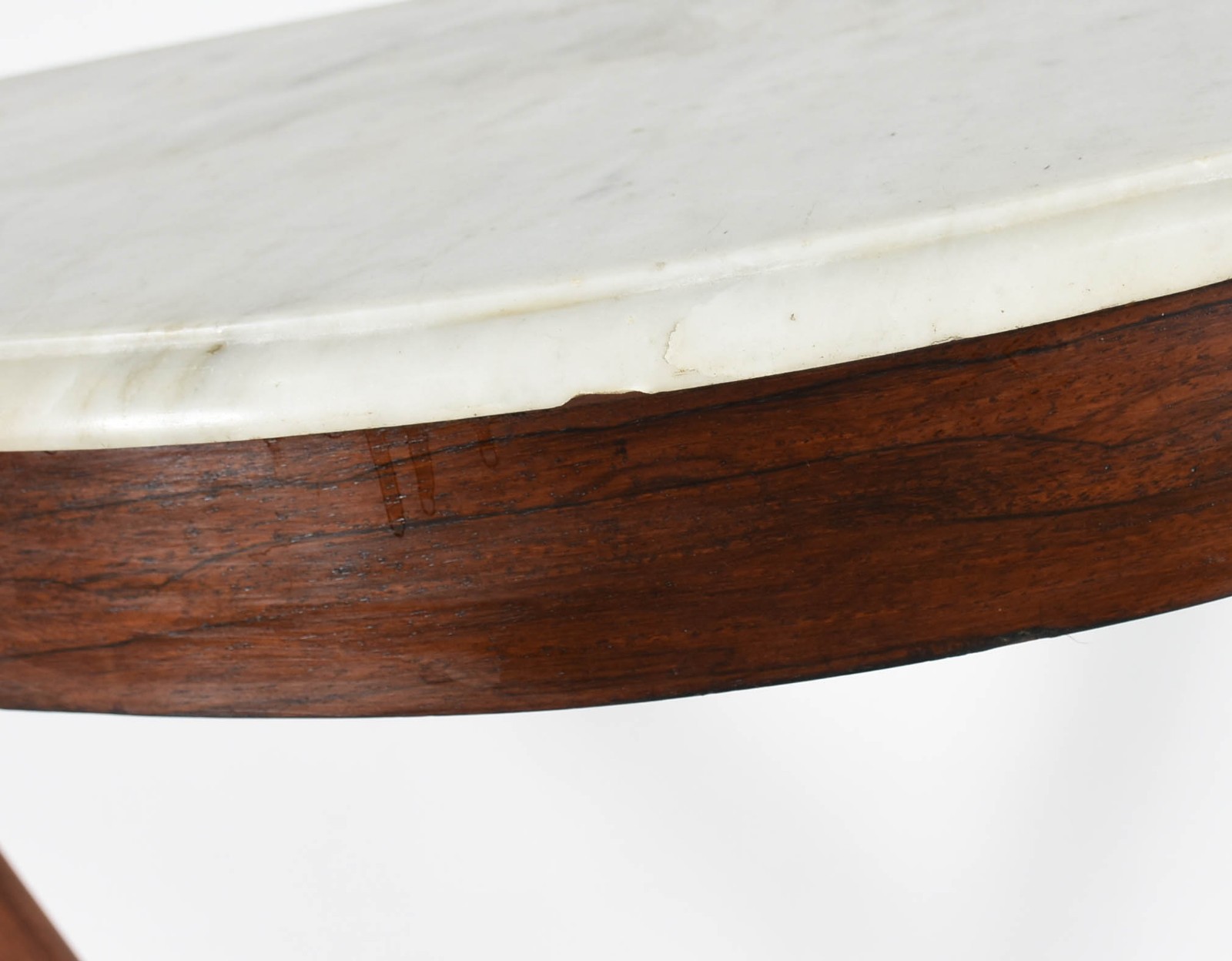 Antigo console de jacarandá maciço com mármore branco (pequeno... - foto 3 de 5