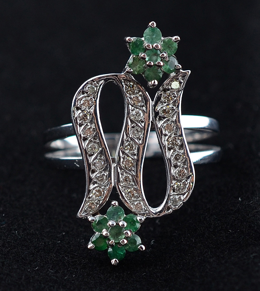 Anel de ouro branco 18 k modelo "S" com brilhantes e... - foto 2 de 2