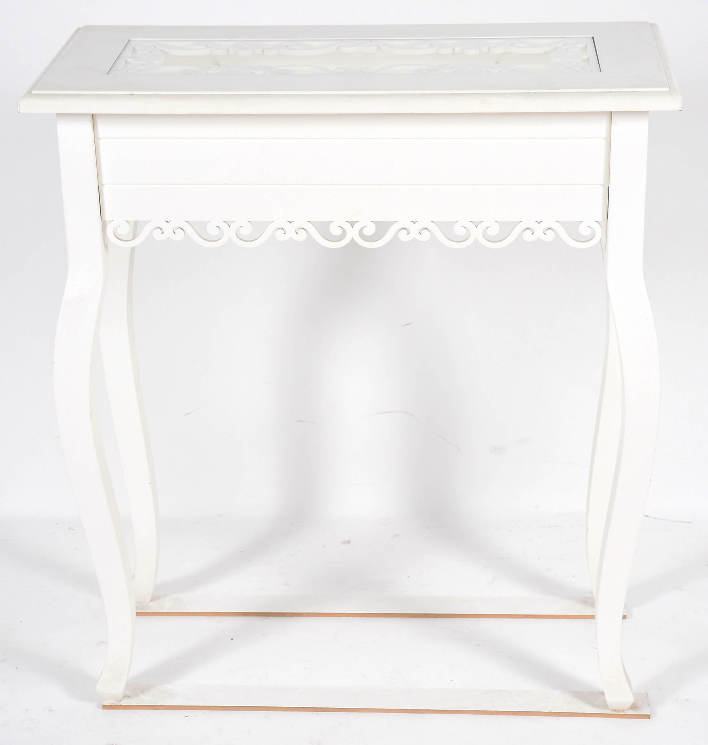 Mesa auxiliar de madeira patinada de branco, estilo provençal, tampo... - foto 2 de 3