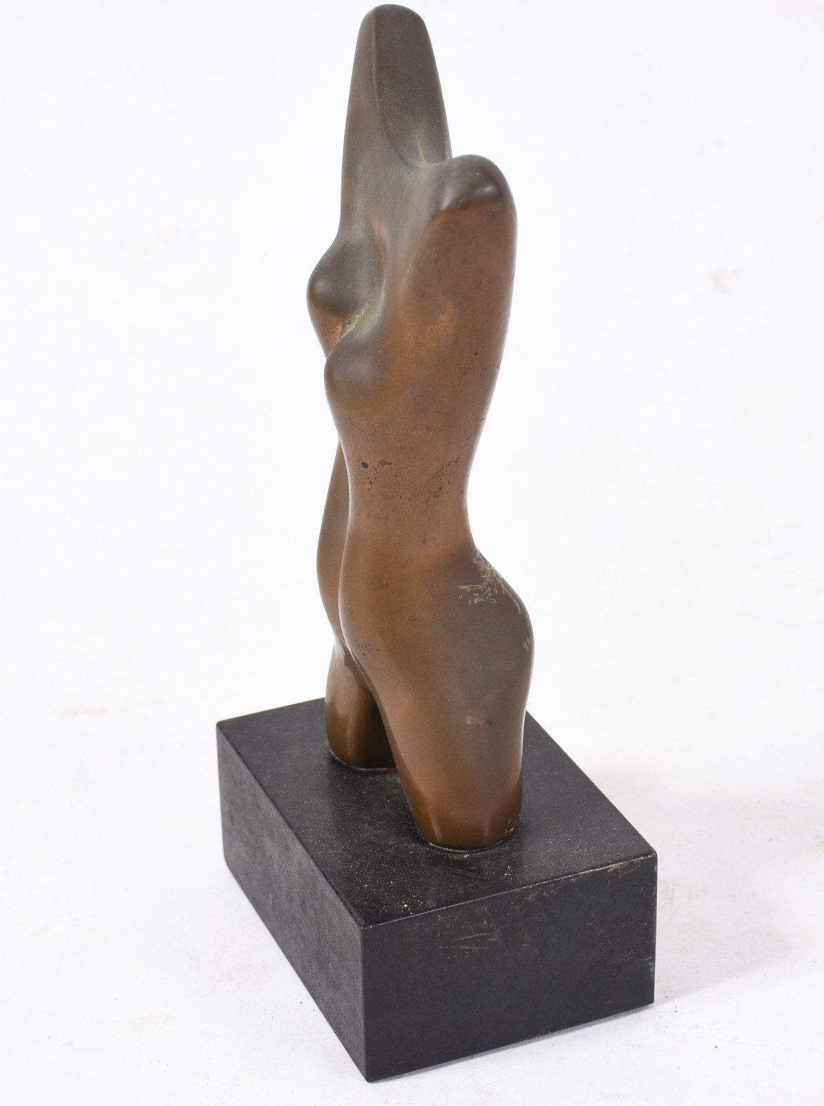 Escultura de bronze representando torso de mulher, base de mármore... - foto 1 de 5