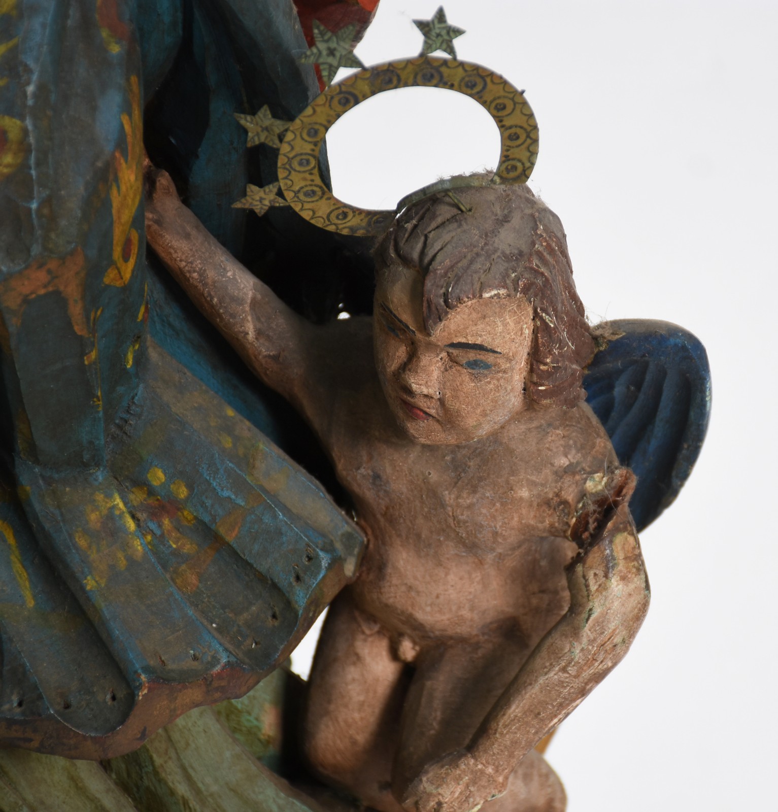 Nossa Senhora com dois meninos - Imagem de madeira entalhada e... - foto 2 de 6