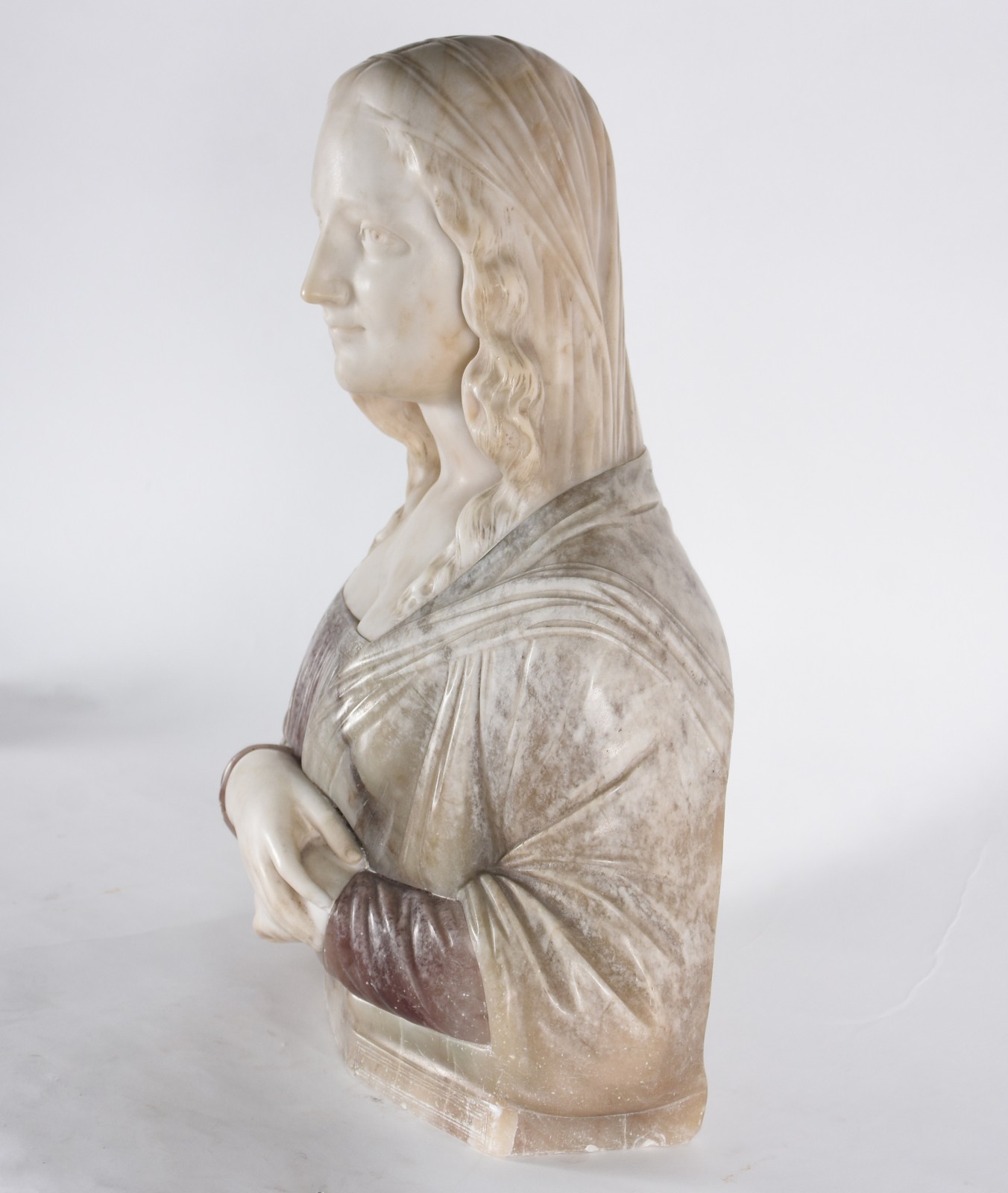 Busto de mulher - foto 3 de 7