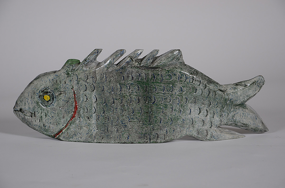 Arte Popular - Peixe entalhado em madeira. Medidas 20 x 60 cm. - foto 1 de 2