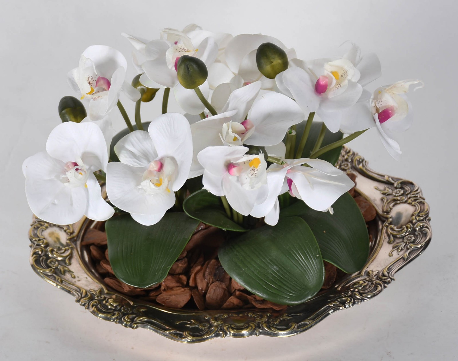 Cachepot com banho de prata com orquídeas permanentes. - foto 2 de 4