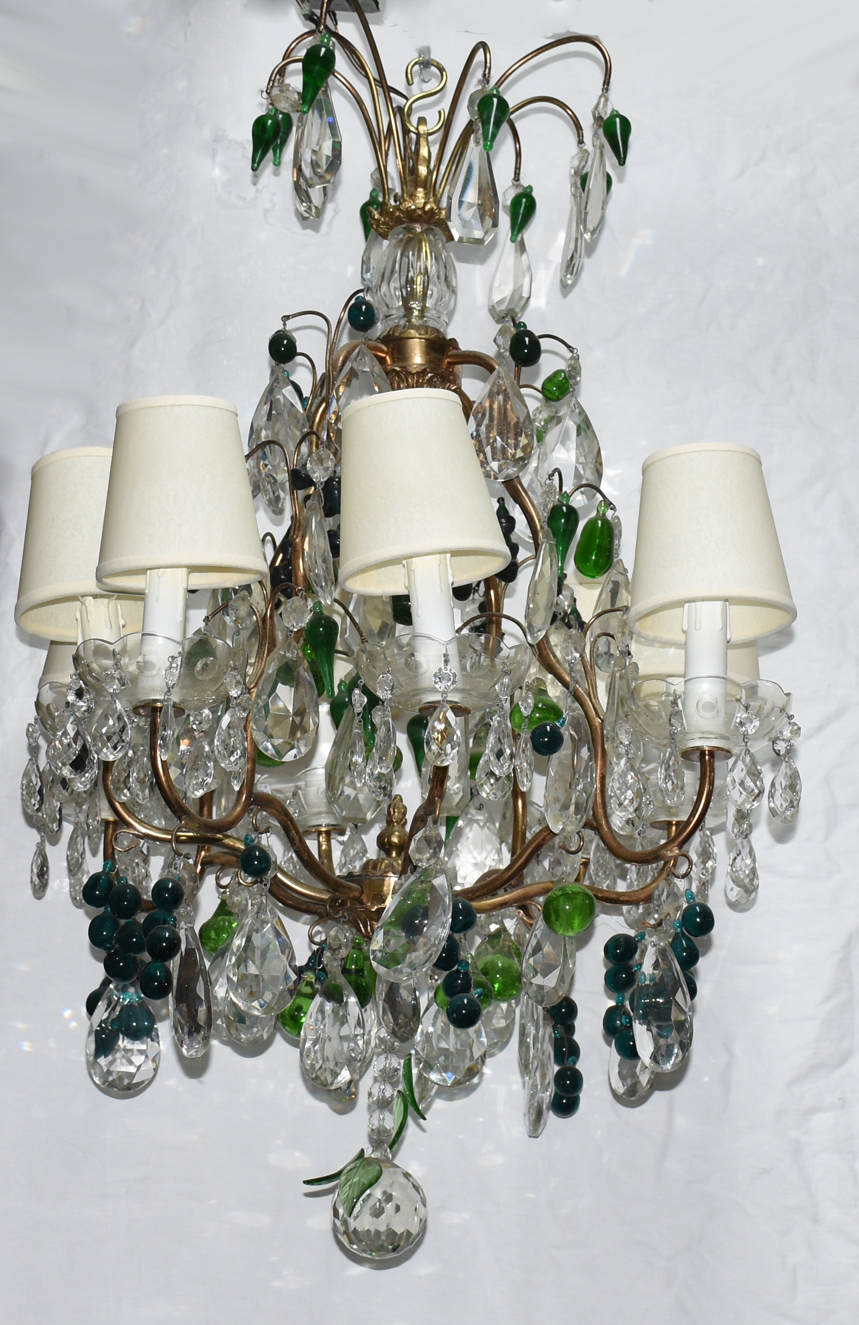 Lustre com estrutura de bronze e placas de cristal para 8 luzes... - foto 1 de 3
