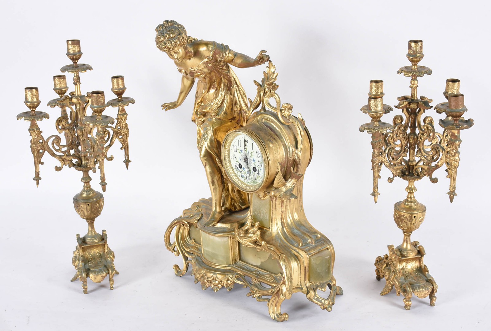 Terno frances de metal dourado composto por relógio ladeado por... - foto 2 de 10