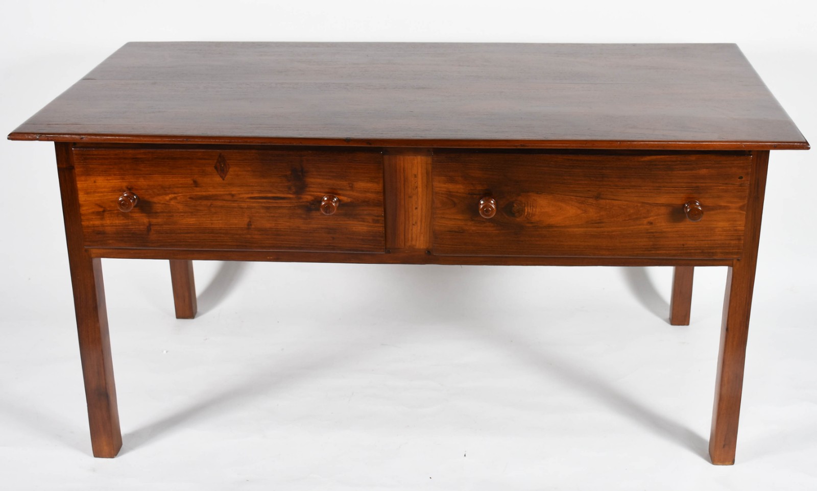 Grande mesa de madeira nobre, estilo colonial brasileiro, com 2... - foto 2 de 4