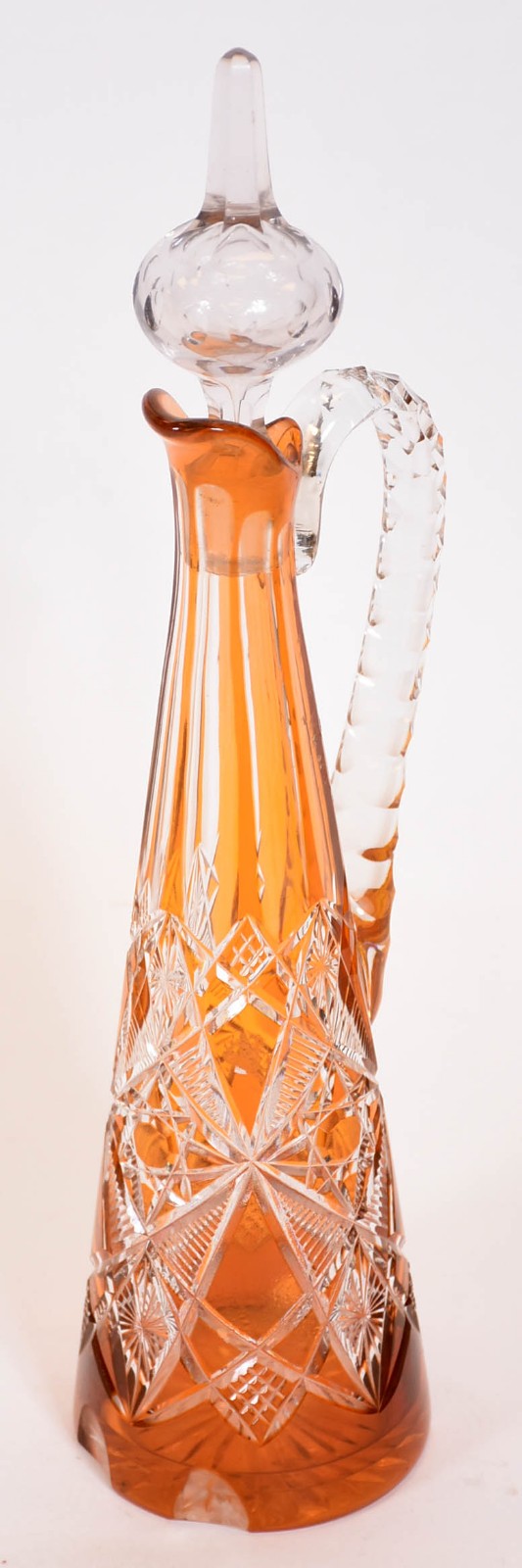 Garrafa com alça de cristal doublé amarela ricamente lapidada. - foto 2 de 4