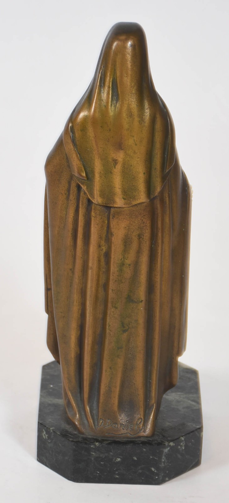 Estatueta em bronze e marfim representando Santa Teresinha, assinada... - foto 4 de 5