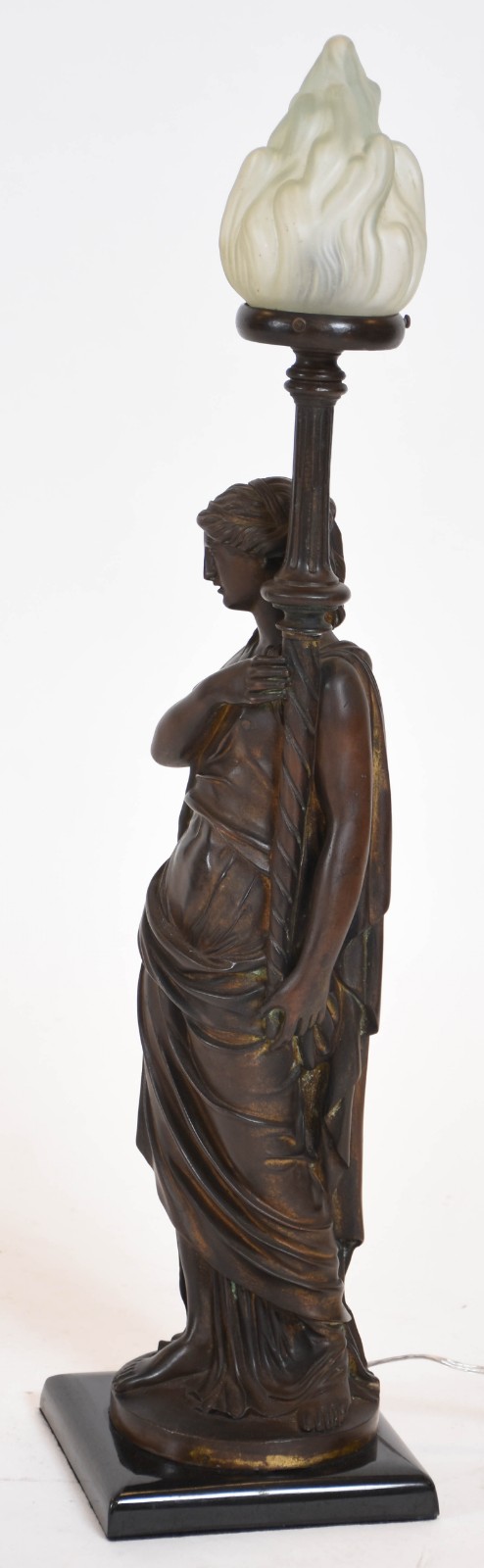 Luminária de bronze representando figura feminina para uma lâmpada... - foto 4 de 4