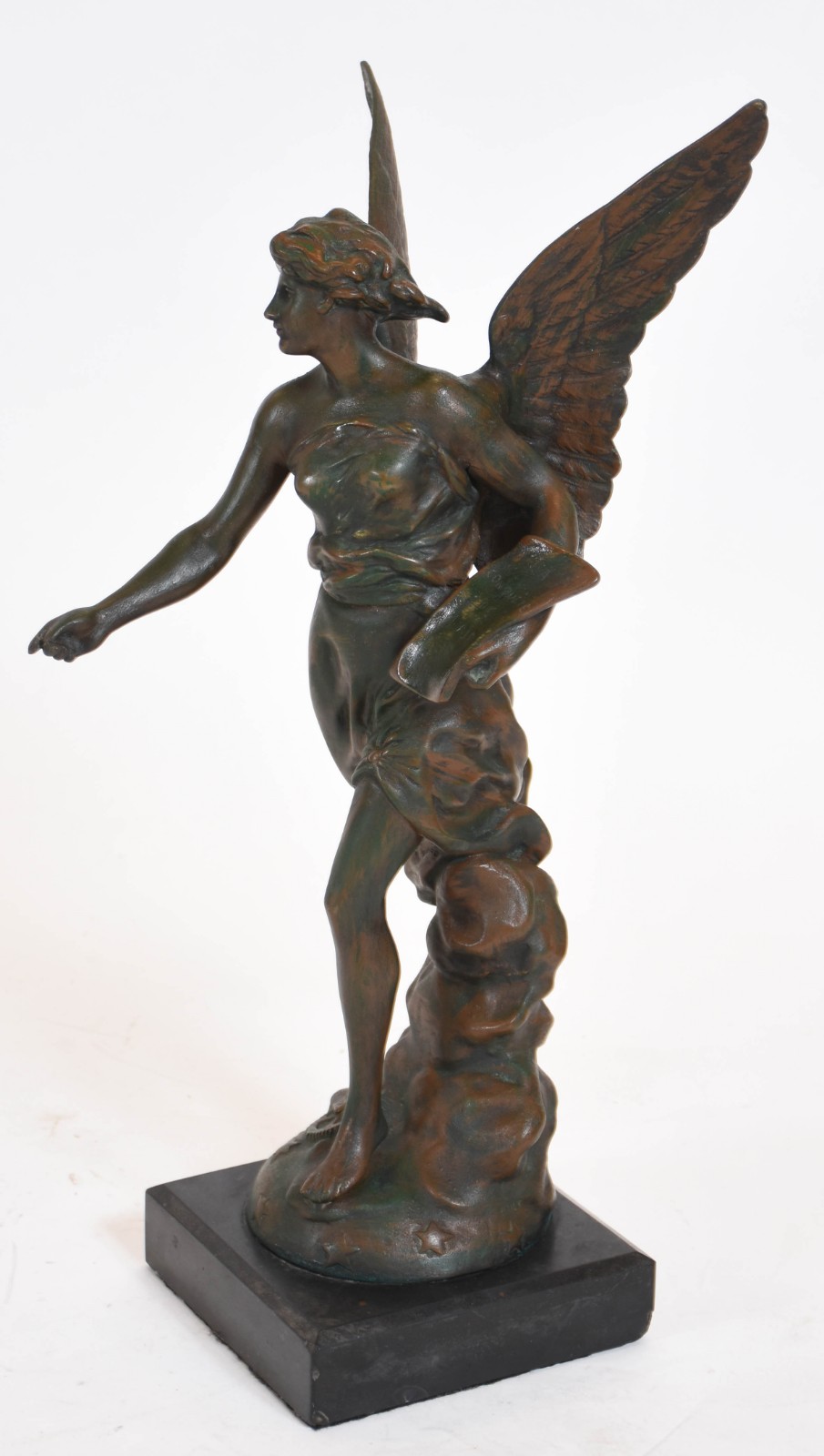 Estatueta de bronze representando Vitória Alada, base de mármore. - foto 4 de 6
