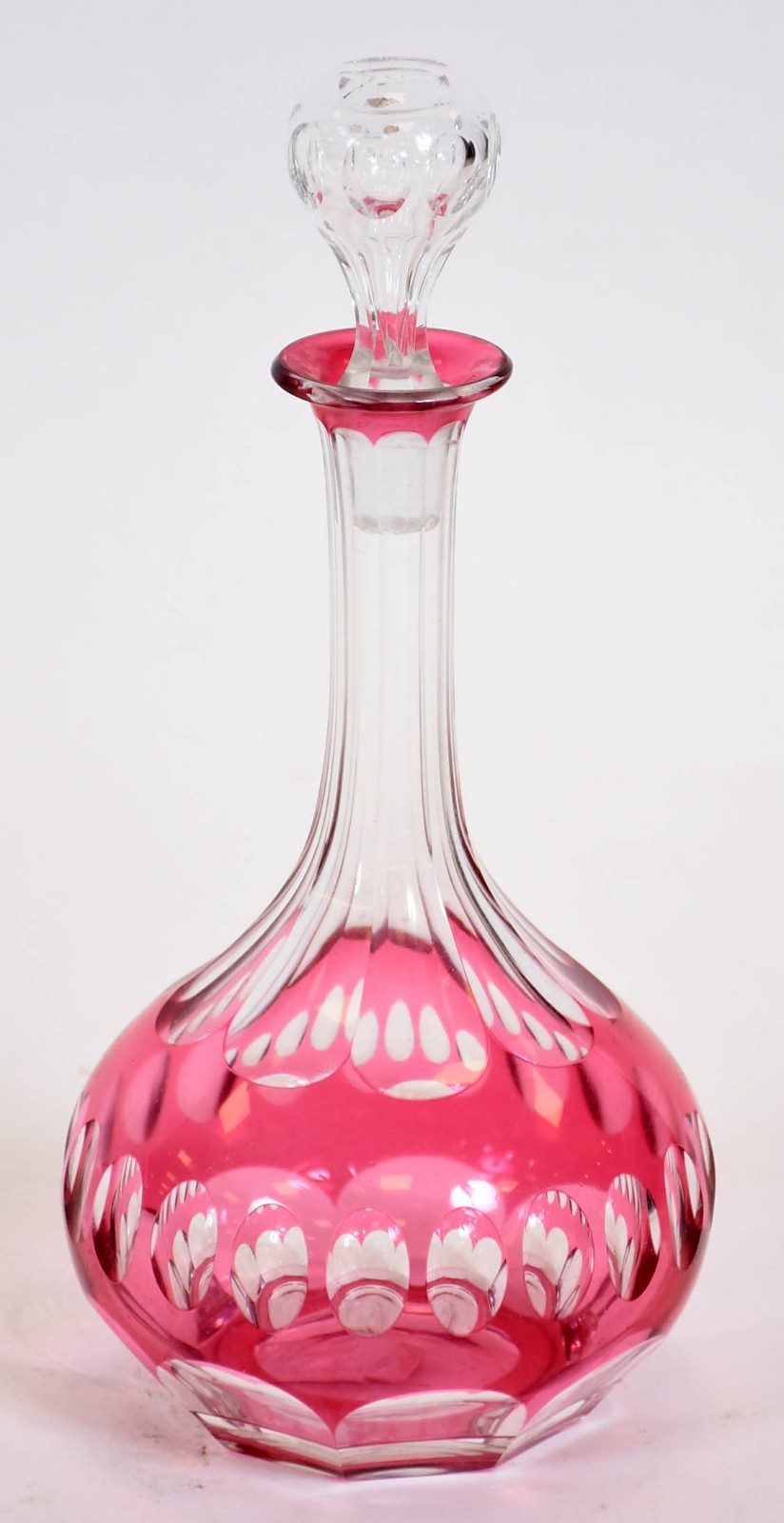 Garrafa bojuda de cristal frances vermelho lapidação dedão. - foto 1 de 4