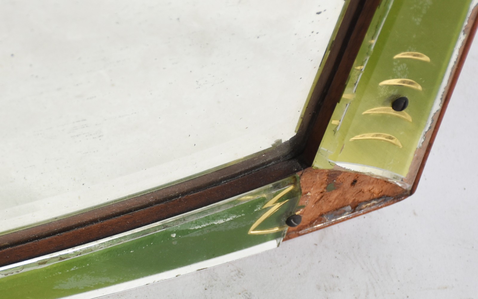 Espelho veneziano com borda verde e moldura com folhagens, ART... - foto 4 de 5