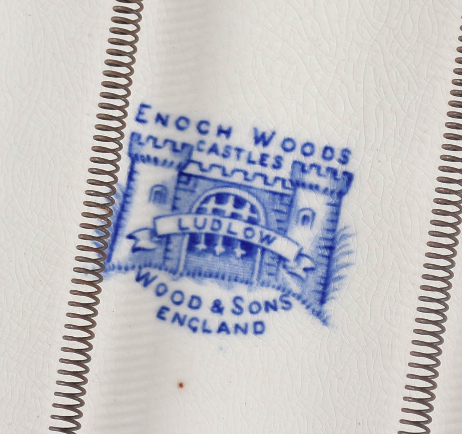 Cinco travessas diversas de faiança inglesa azul e branca. - foto 3 de 6