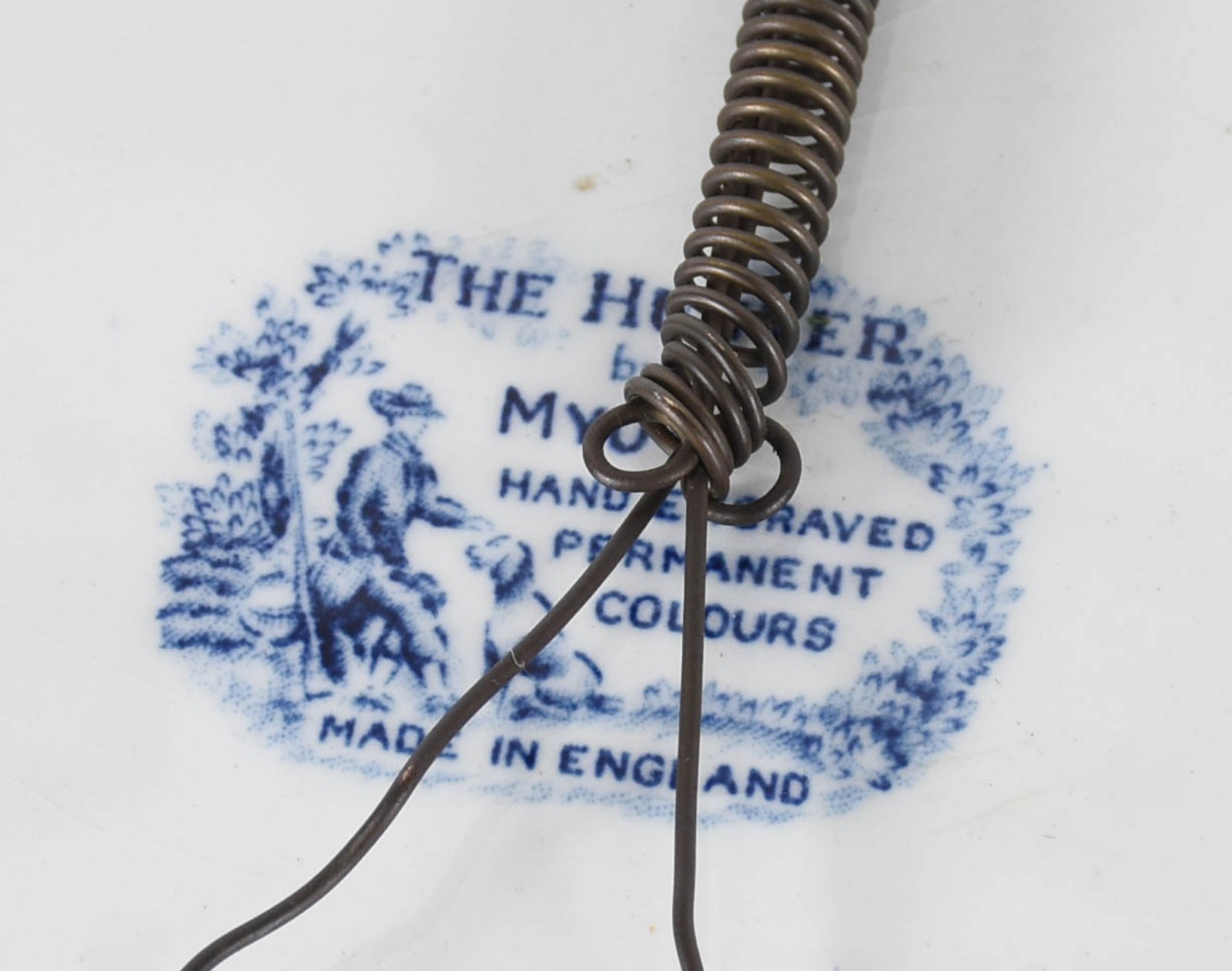 Cinco travessas diversas de faiança inglesa azul e branca. - foto 5 de 6