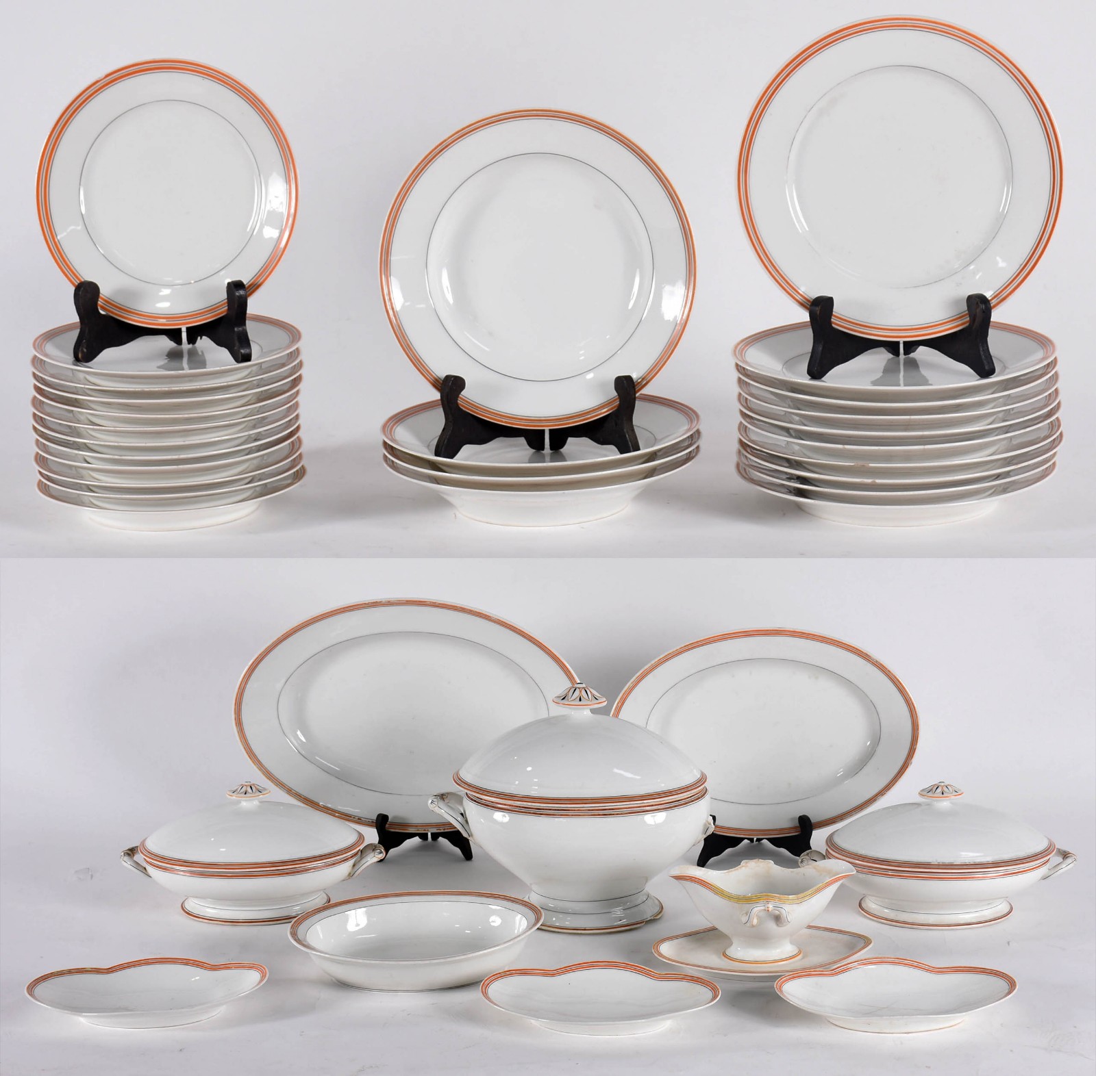 Aparelho de jantar de porcelana Velho Paris composto de 10 pratos... - foto 1 de 11