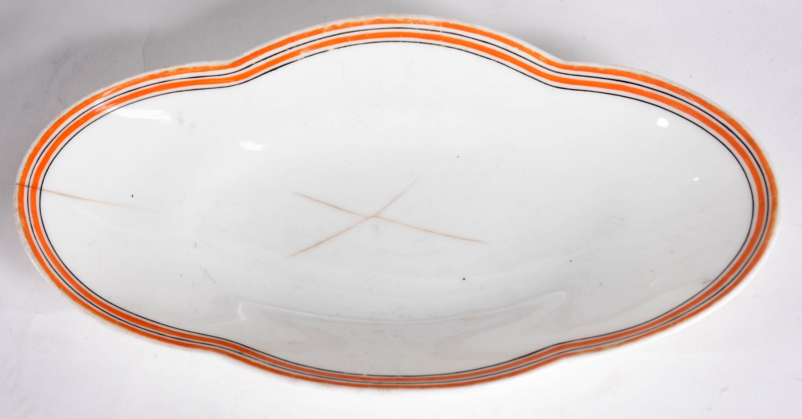 Aparelho de jantar de porcelana Velho Paris composto de 10 pratos... - foto 4 de 11