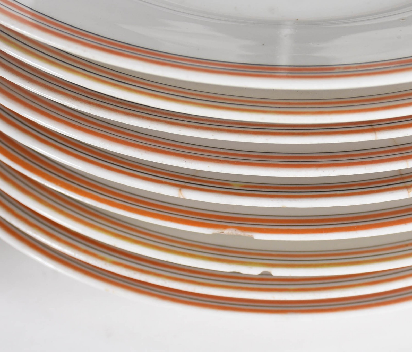 Aparelho de jantar de porcelana Velho Paris composto de 10 pratos... - foto 8 de 11
