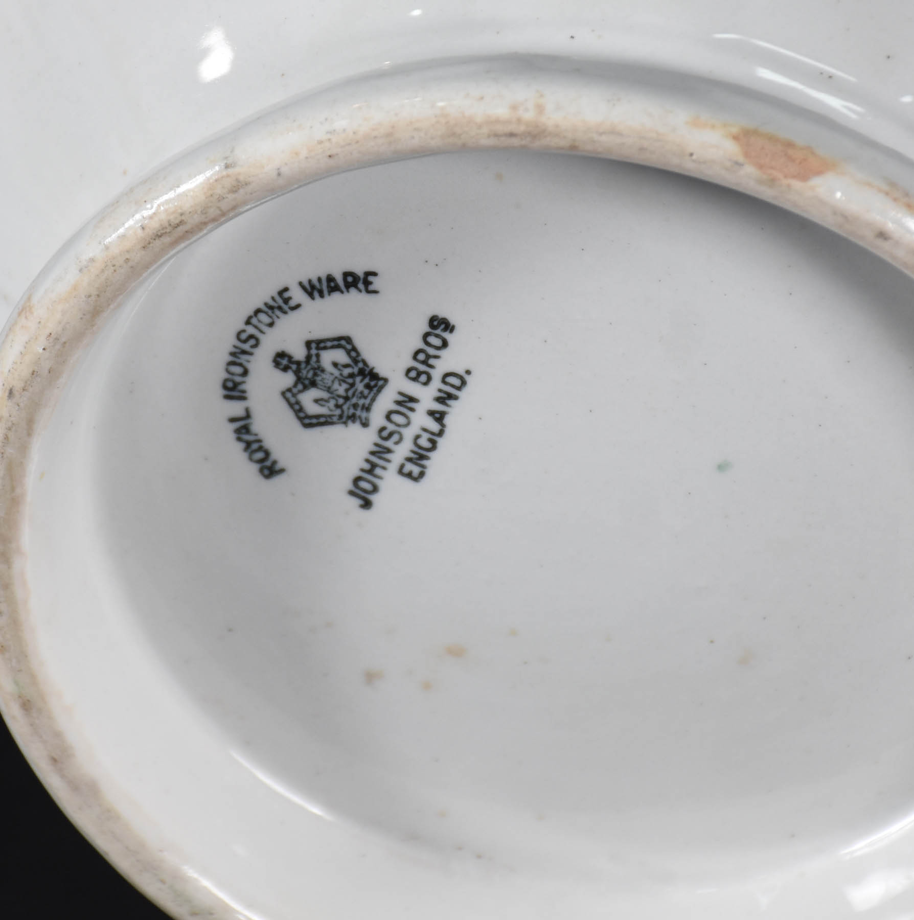 Gomil de porcelana inglesa na cor branca . - foto 3 de 4