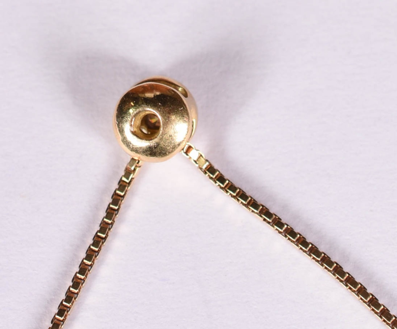 Gargantilha de ouro 750 com pingente ponto de luz (Por motivos de... - foto 4 de 4