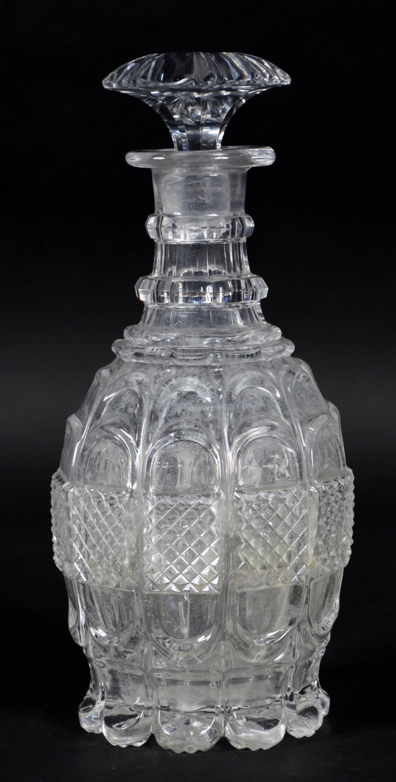 Garrafa de cristal BACCARAT (com mofo, tampa quebrada na parte... - foto 1 de 6
