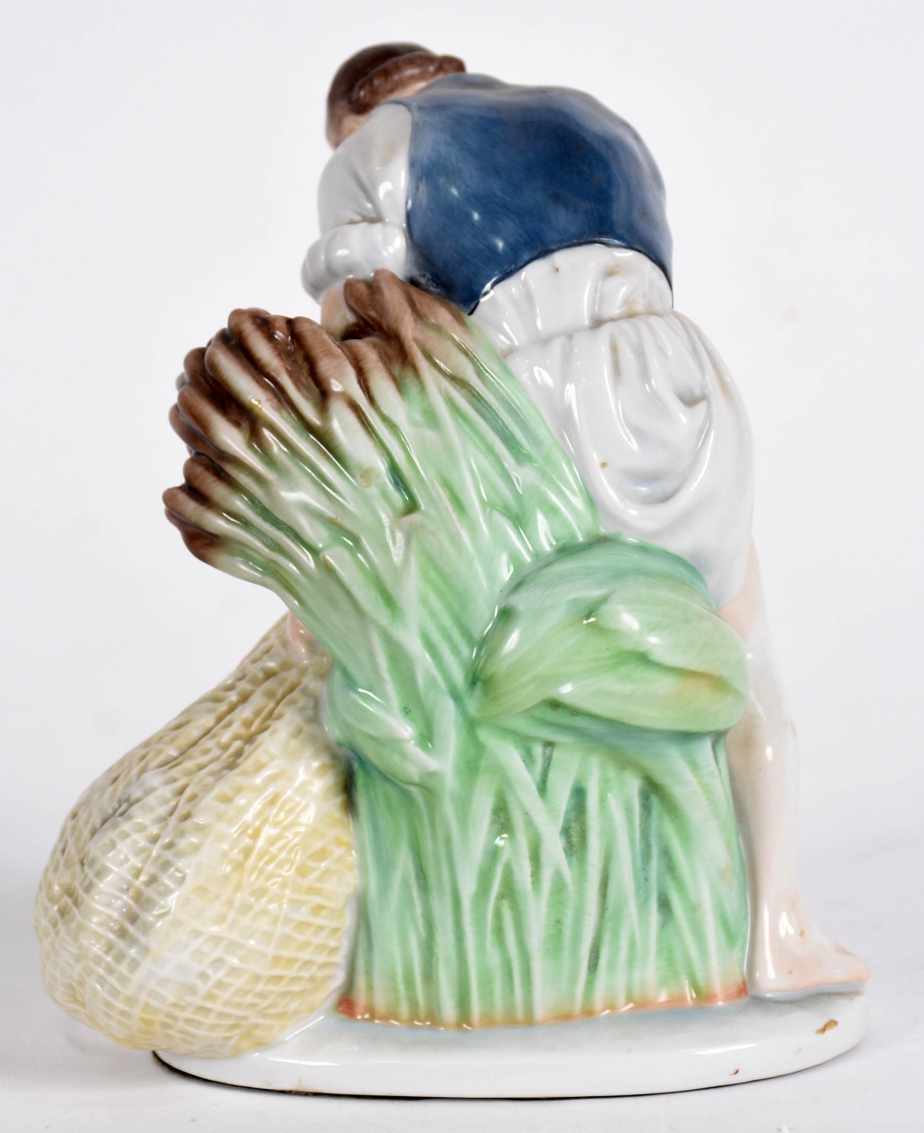 Estatueta de porcelana hungara HEREND representando figura masculino... - foto 3 de 5