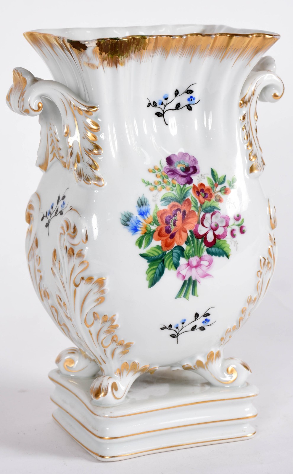 Vaso de porcelana húngara HEREND ( Pequeno restauro na borda) - foto 2 de 5